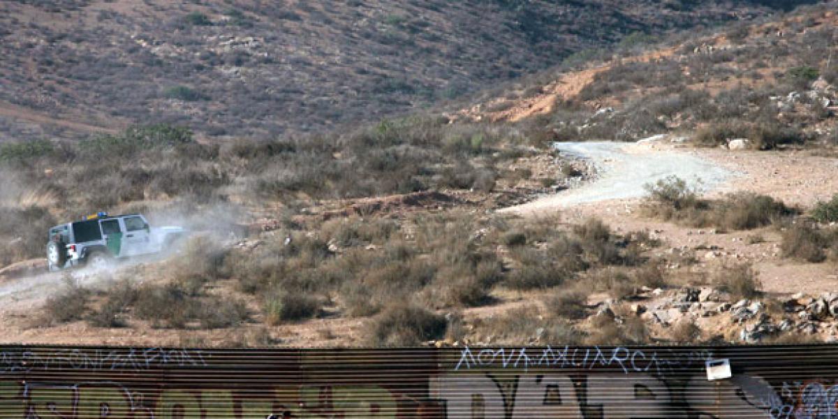 Las detenciones de migrantes en la frontera con México son menores que cuando Trump dejó el poder