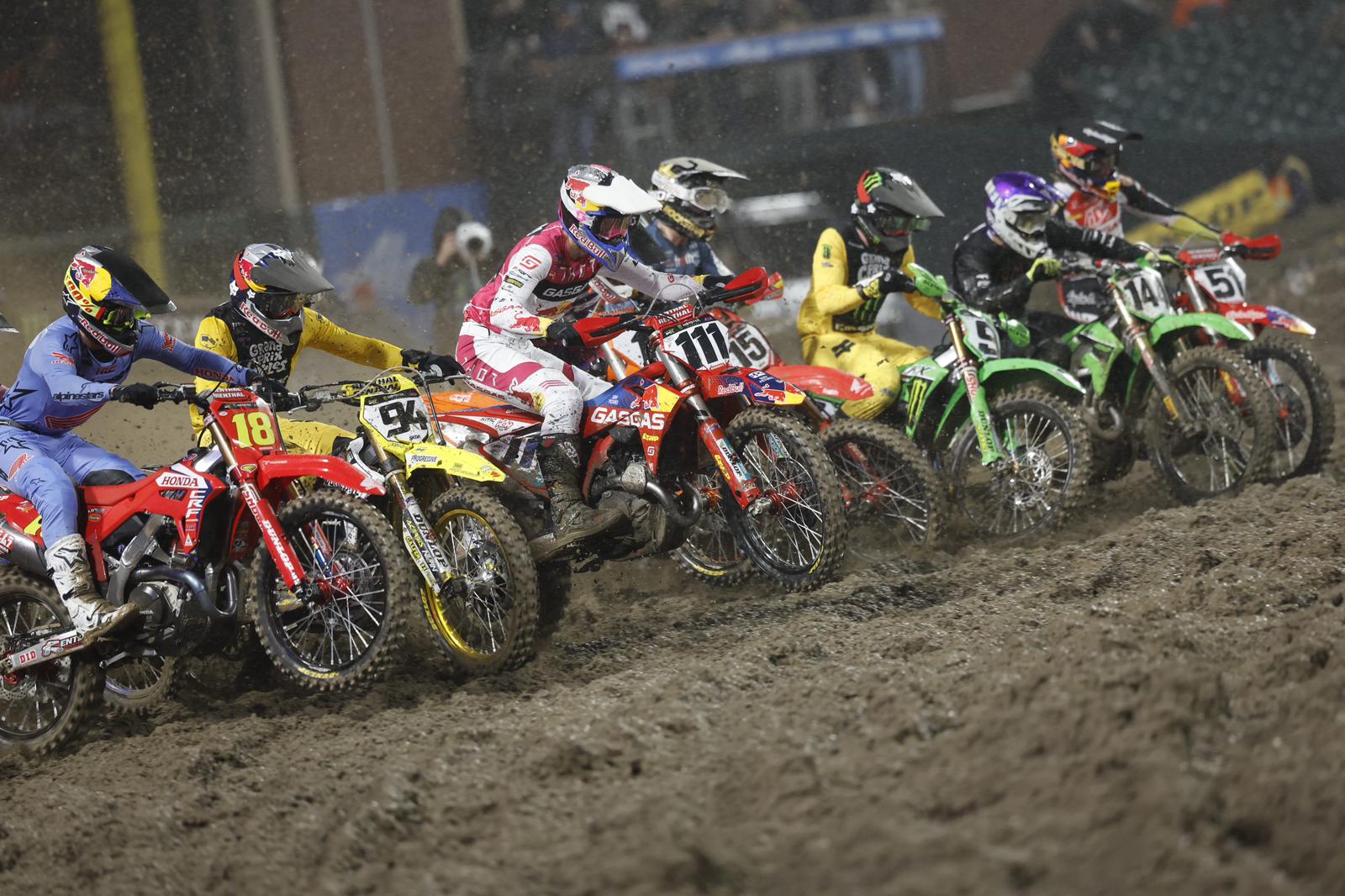 previo:-curiosidades-y-estadisticas-ama-supercross-2025