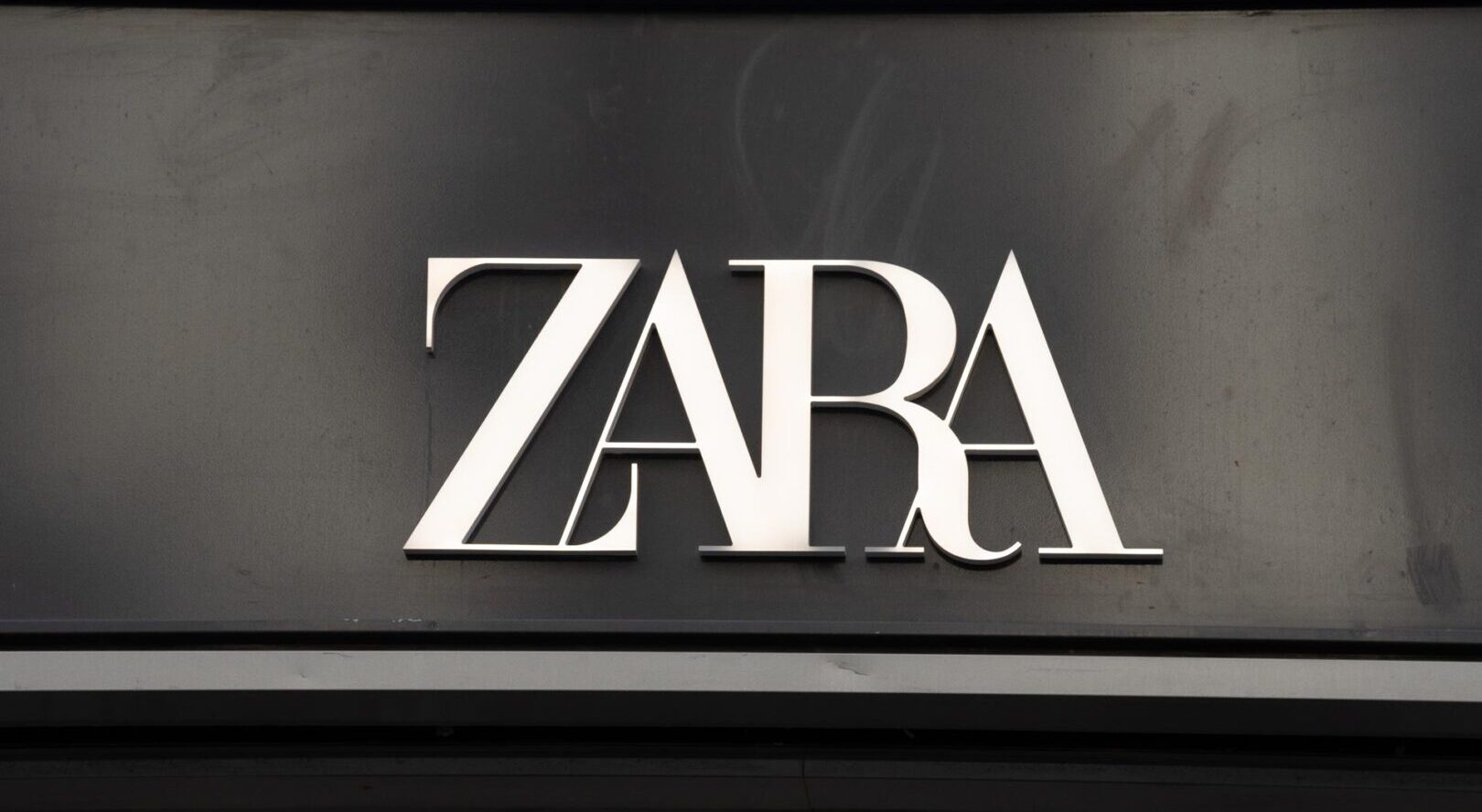 ¿Por qué Zara se llama así? Origen y curiosidades del nombre del gigante de Inditex