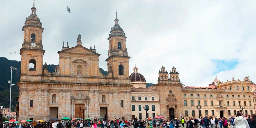 Iglesia Católica pide que se esclarezca asesinato de pastor evangélico y su familia en Colombia