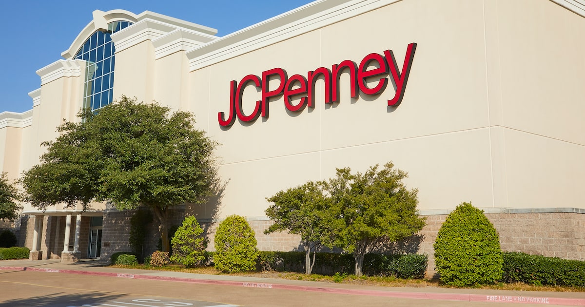 JCPenney se fusiona con 1 compañía dueña de varias marcas conocidas y se asienta en Plano