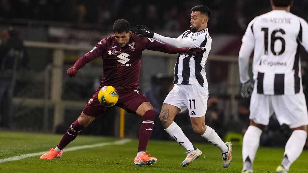 Juventus empata ante Torino y se acerca a los puestos de Champions League