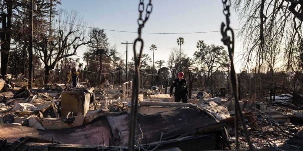 Tras una semana de incendios en California, temen 'tornados de fuego'