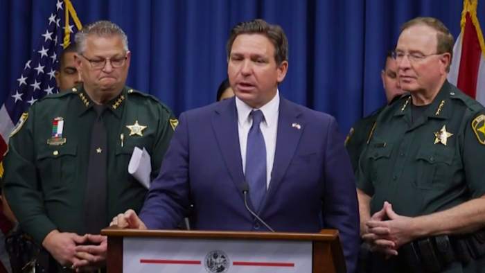 desantis-anuncia-propuestas-para-“combatir-la-inmigracion-ilegal”-en-florida