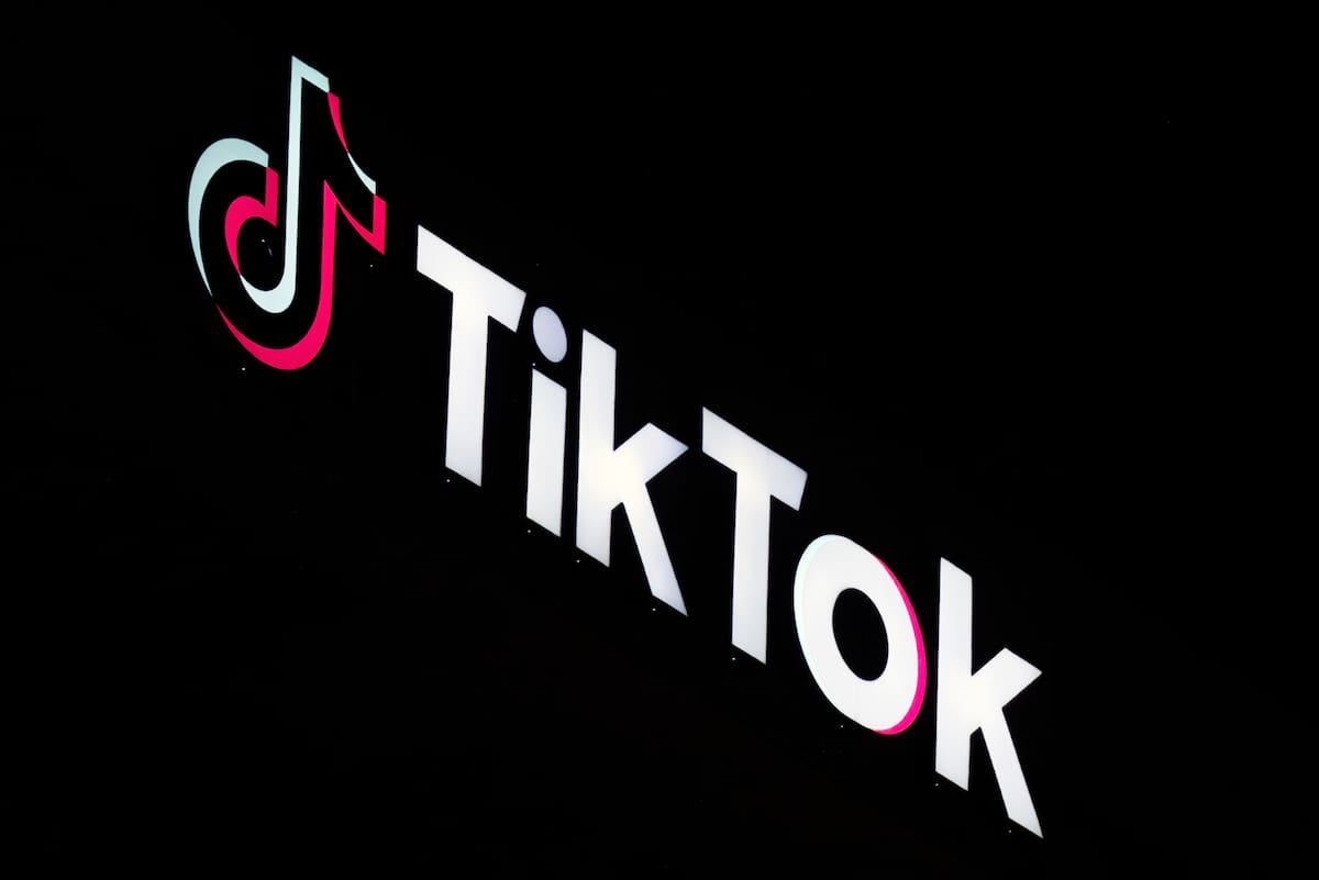 Biden no implementará prohibición de TikTok, dice funcionario, dejará su destino en manos de Trump