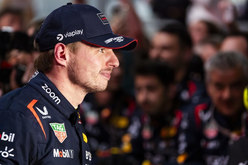 Aston Martin niega haber hecho una oferta a Verstappen