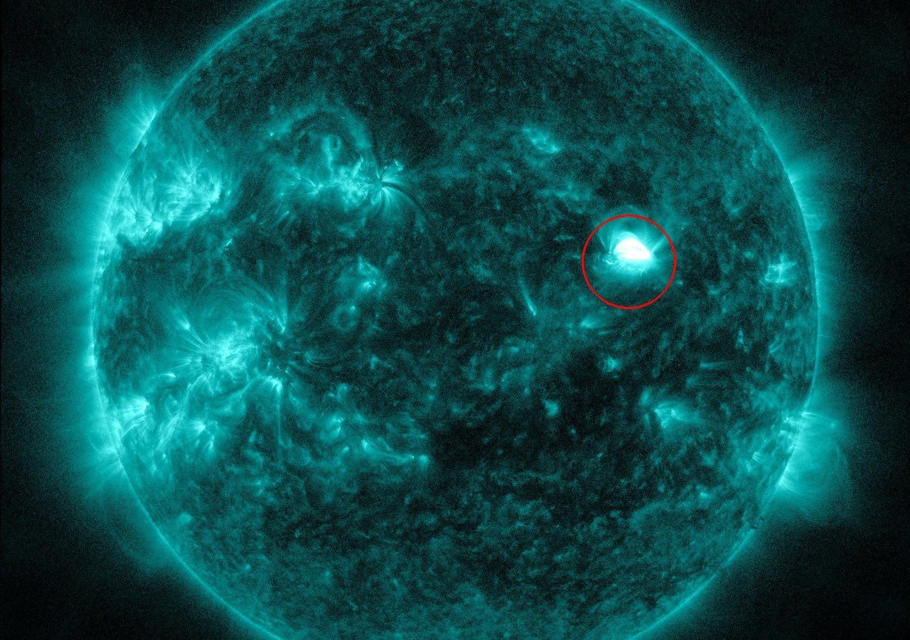 Alerta geomagnética extendida debido a una potente erupción solar de tipo M7.46