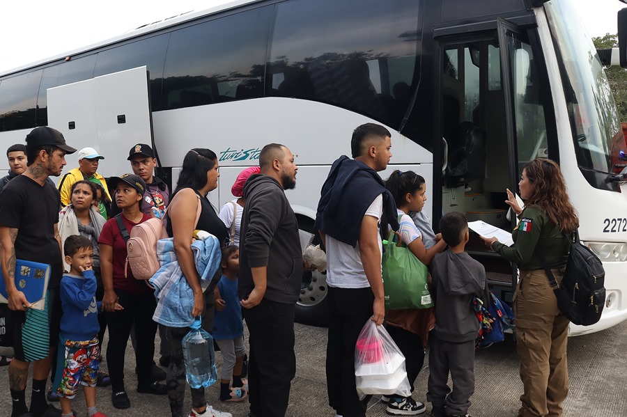 Activistas denuncian que la frontera sur de México se ha vuelto un “tapón” para los migrantes – EFE