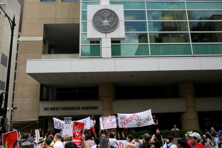 Trump pondrá en marcha arrestos masivos de migrantes indocumentados desde este martes; gran redada en Chicago