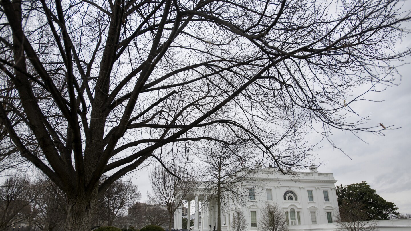 Trump se muda a la Casa Blanca por segunda vez