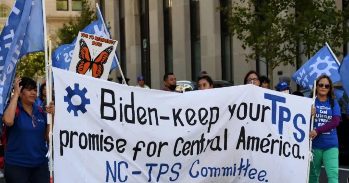 Joe Biden extiende TPS a venezolanos ante crisis política