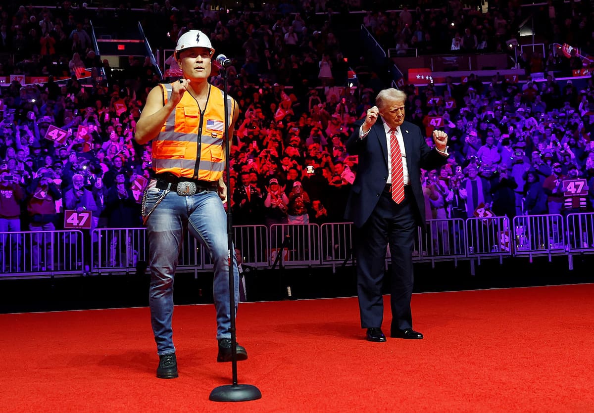 Video: Donald Trump bailó al ritmo de Village People en la previa a su asunción