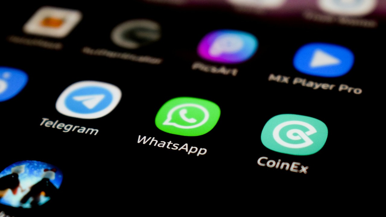 WhatsApp prepara la llegada de música a las actualizaciones de estado