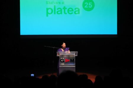 Ministra de las Culturas, Carolina Arredondo, asiste a la inauguración del encuentro de artes escénicas PLATEA 25