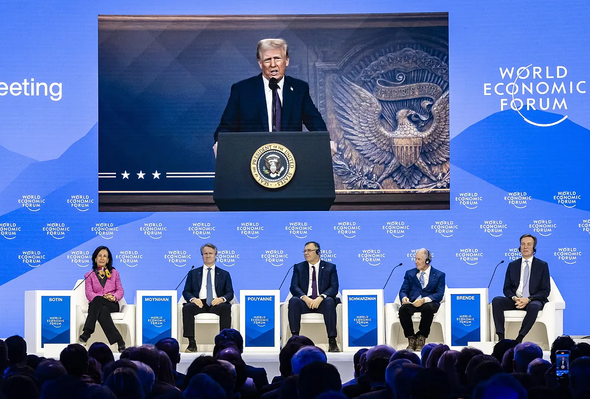 Trump, implacable en Davos: exige menos carga fiscal a  la UE, bajada del petrleo a Arabia y ms del doble de gasto militar en pases como Espaa