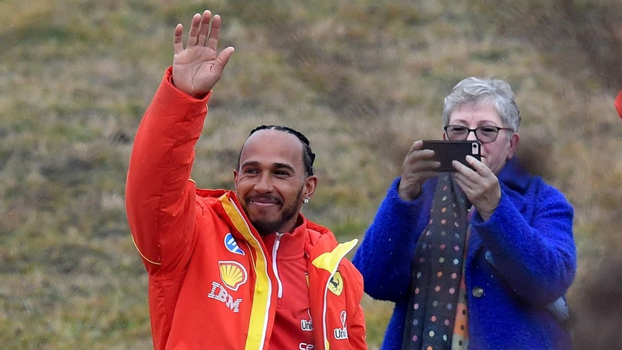 Lewis Hamilton ‘olvida’ sus siete títulos de F1 y llega a Ferrari para huir de la “autocomplacencia” y de una “zona de confort”