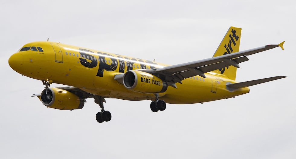 no-tatuajes,-ropa-adecuada-y-mas:-las-nuevas-reglas-de-spirit-airlines-para-los-pasajeros