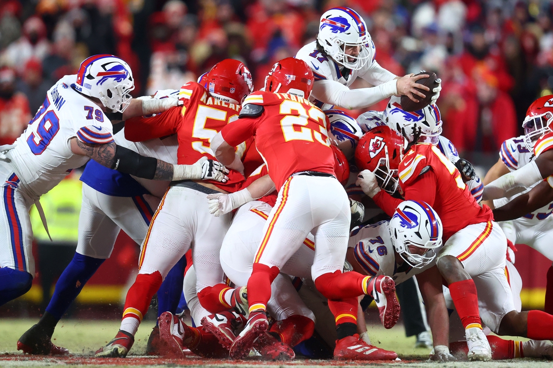 Deadspin | Los Chiefs superan a los Bills y se encaminan a su tercer Super Bowl consecutivo