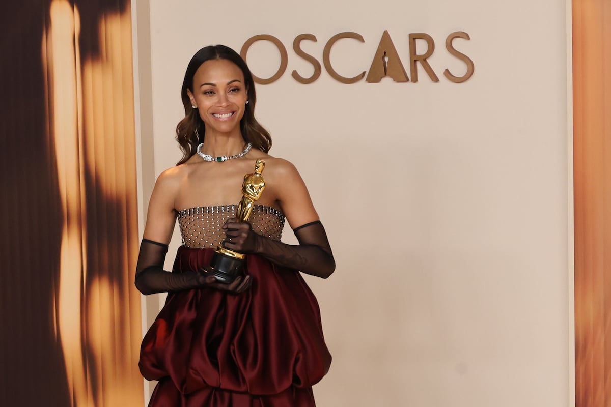 zoe-saldana-se-disculpa-con-los-mexicanos-ofendidos-por-‘emilia-perez’