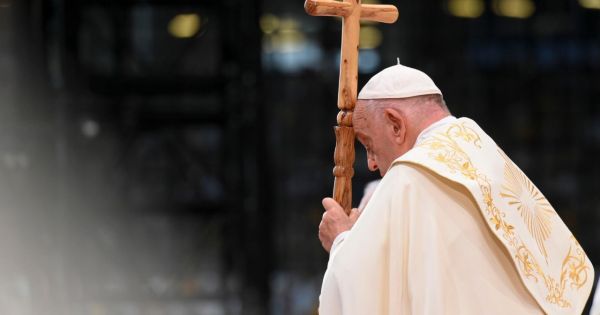 conmocin-en-la-iglesia-catlica:-el-vaticano,-preocupado-por-la-pelcula-que-predice-la-muerte-del-papa-francisco